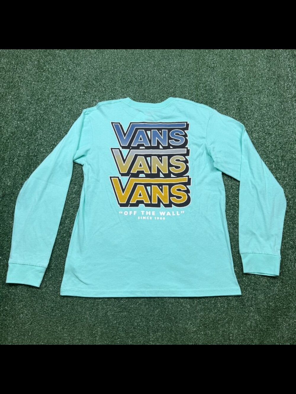 Vans T Shirt YOUTH Size L 14 Years Old Green Long Sleeve